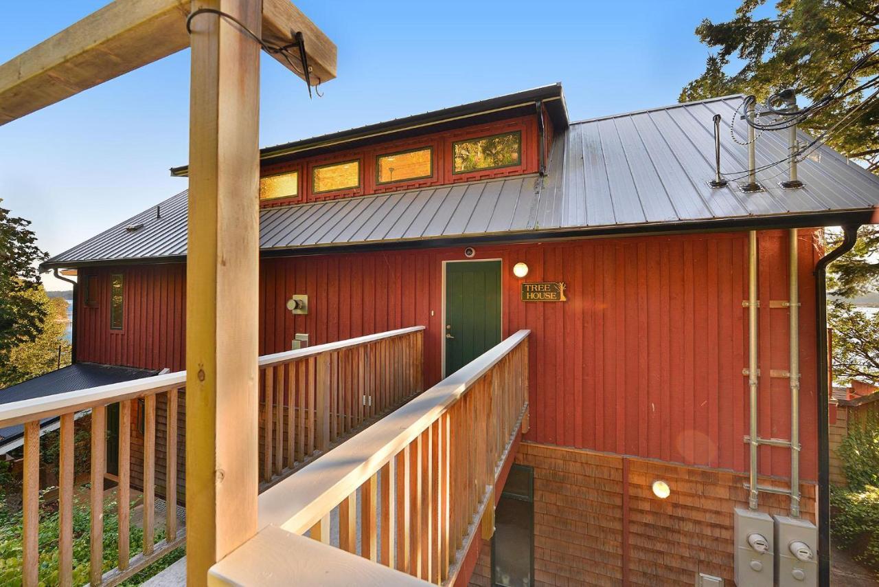 Salishan Tree House Suite Cowichan Bay Exterior photo