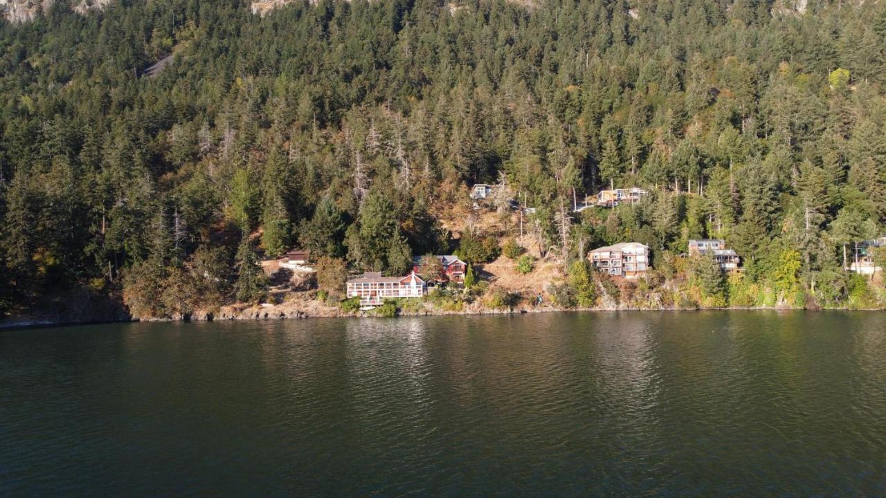 Salishan Tree House Suite Cowichan Bay Exterior photo