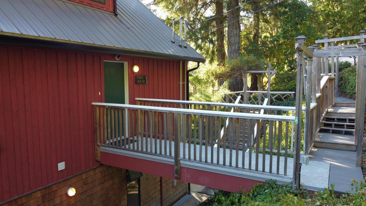 Salishan Tree House Suite Cowichan Bay Exterior photo